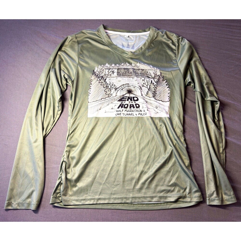 Trivium Women's Long Sleeve V-Neck Running Shirt Green Lightweight Size Medium
